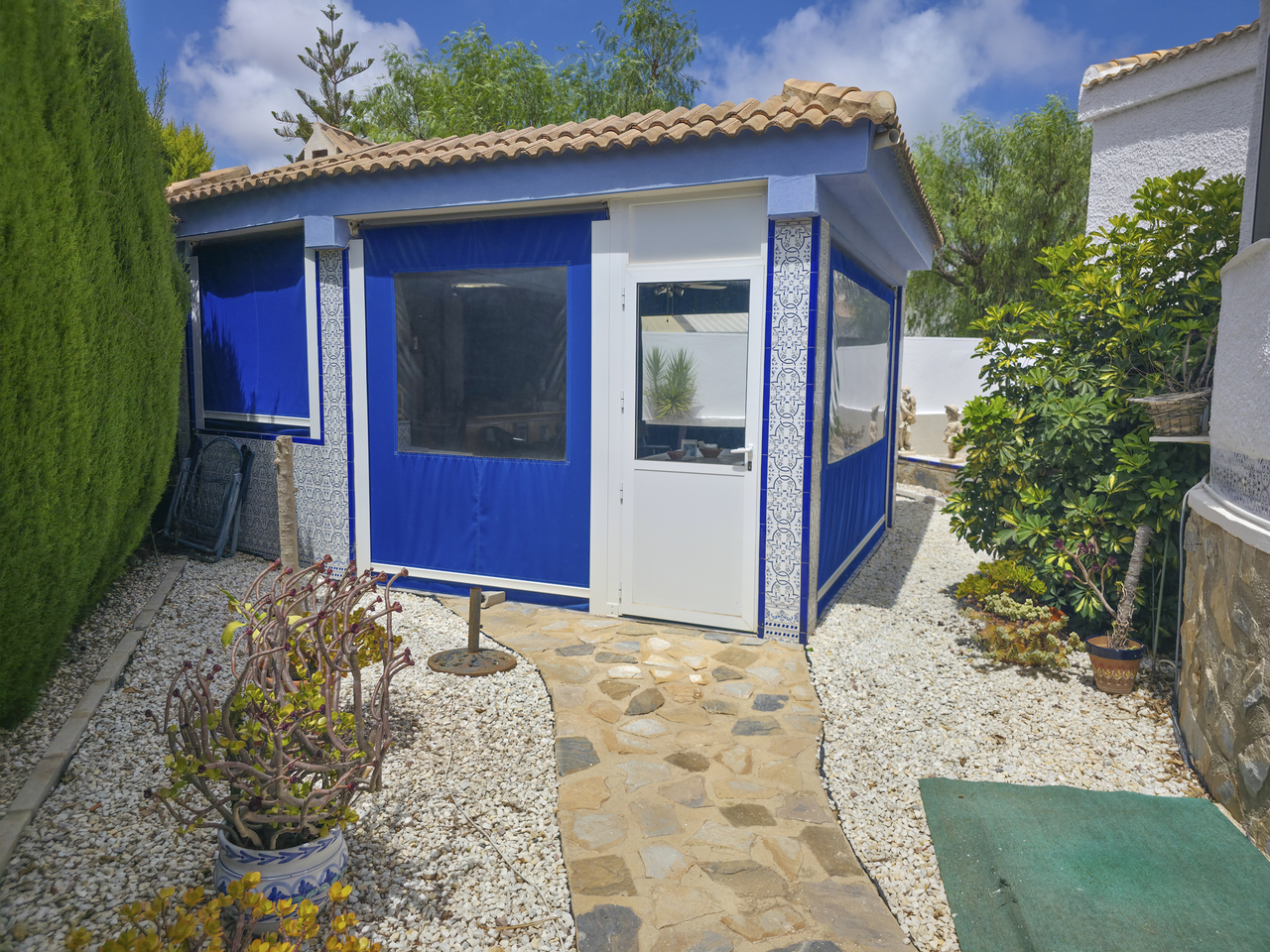Vrijstaande villa te koop in Torrevieja (Town), Torrevieja