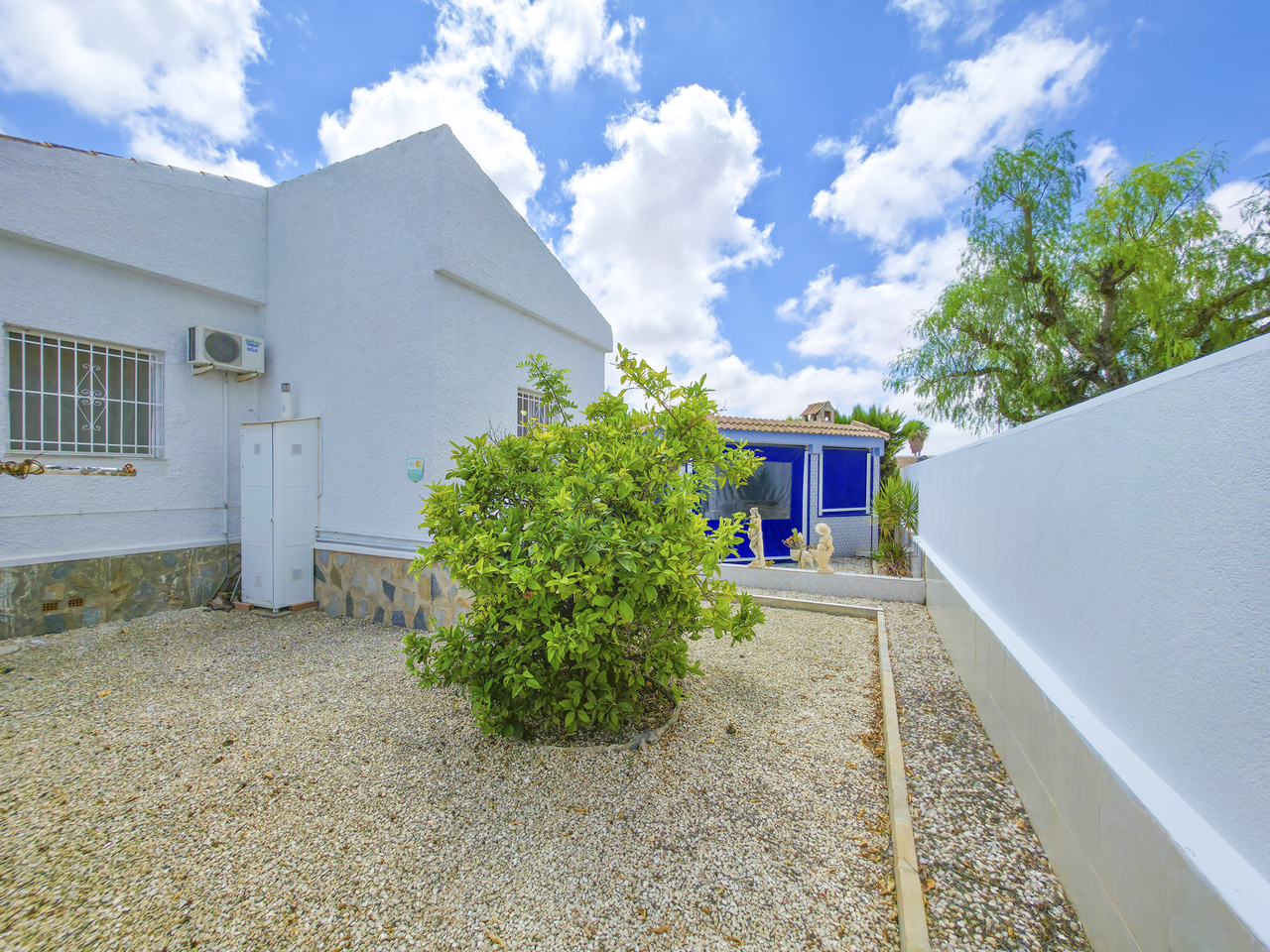 Vrijstaande villa te koop in Torrevieja (Town), Torrevieja
