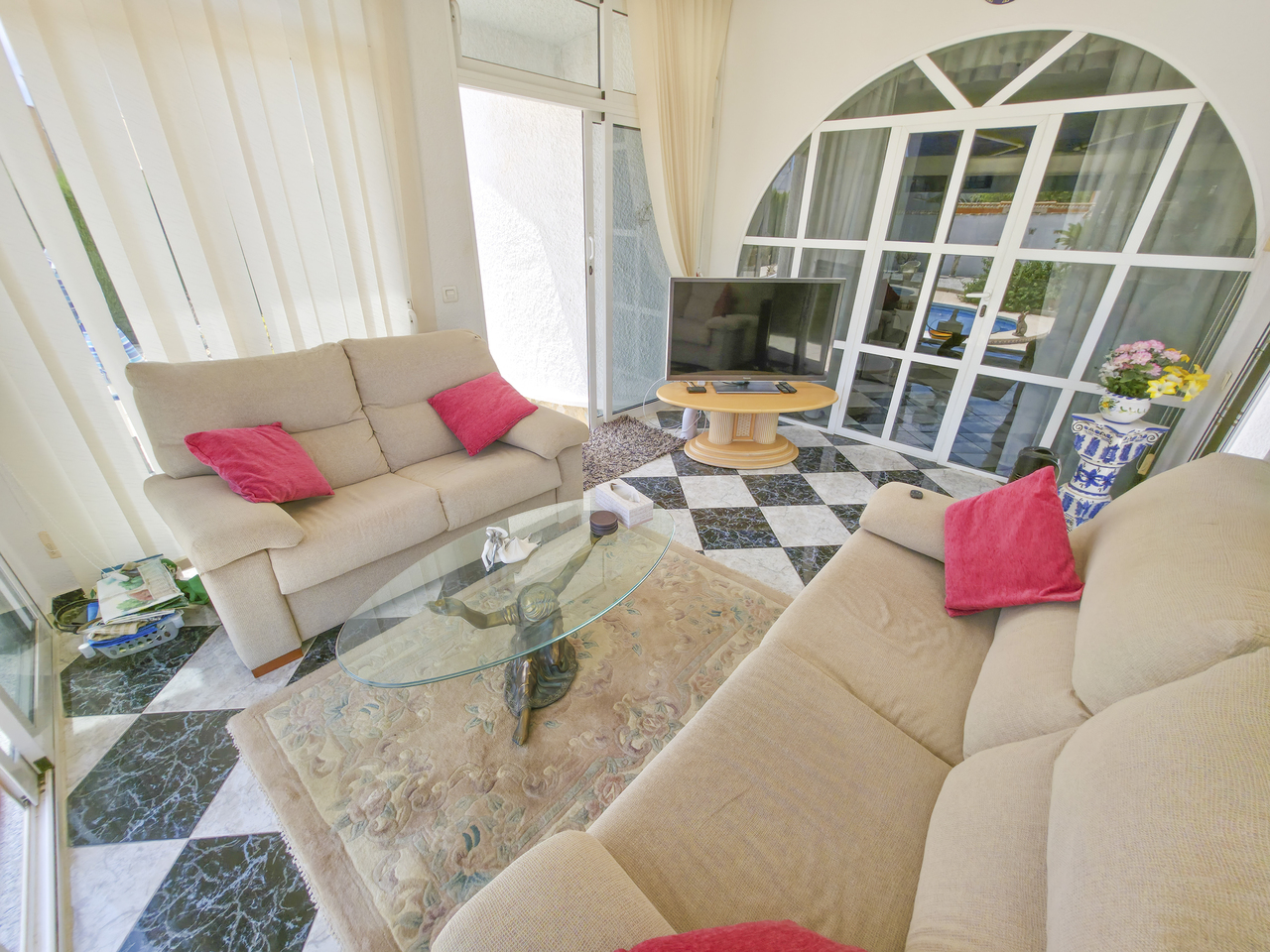 Vrijstaande villa te koop in Torrevieja (Town), Torrevieja